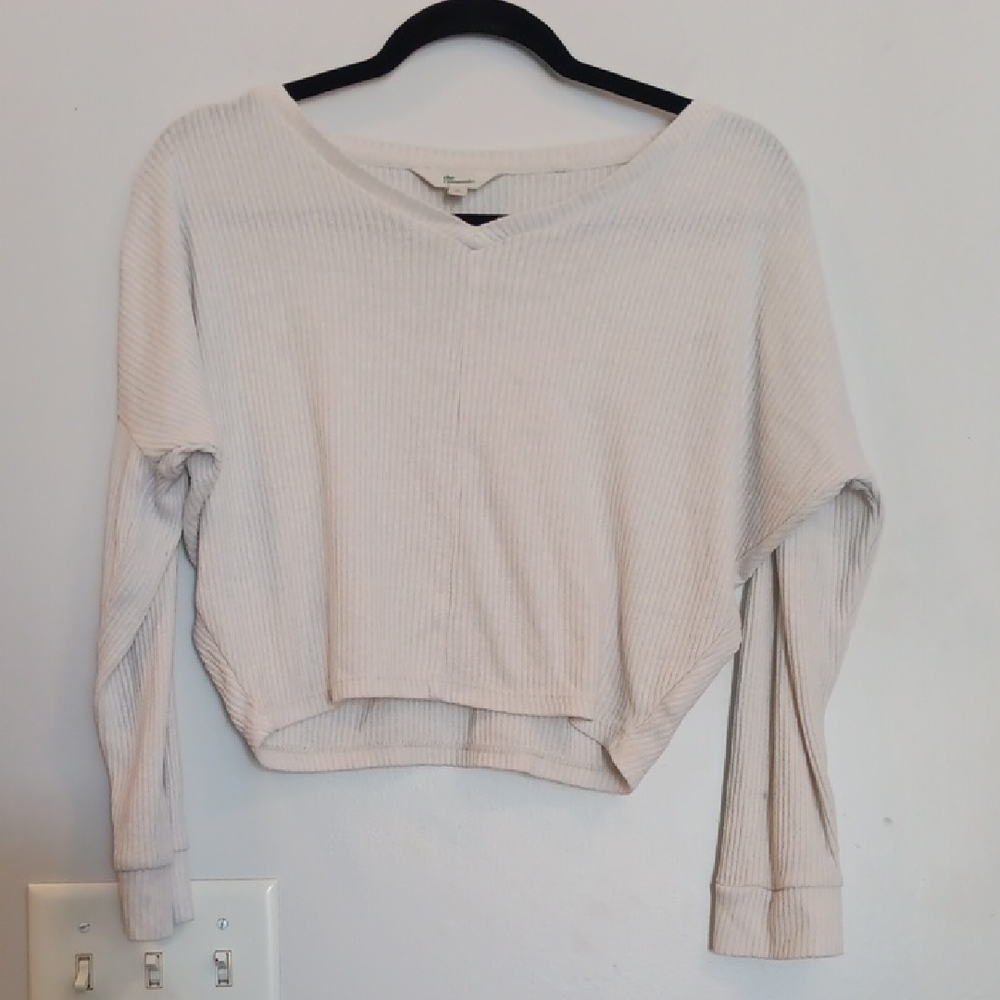 White Ribbed Long Sleeve Top The Commons. 2205B